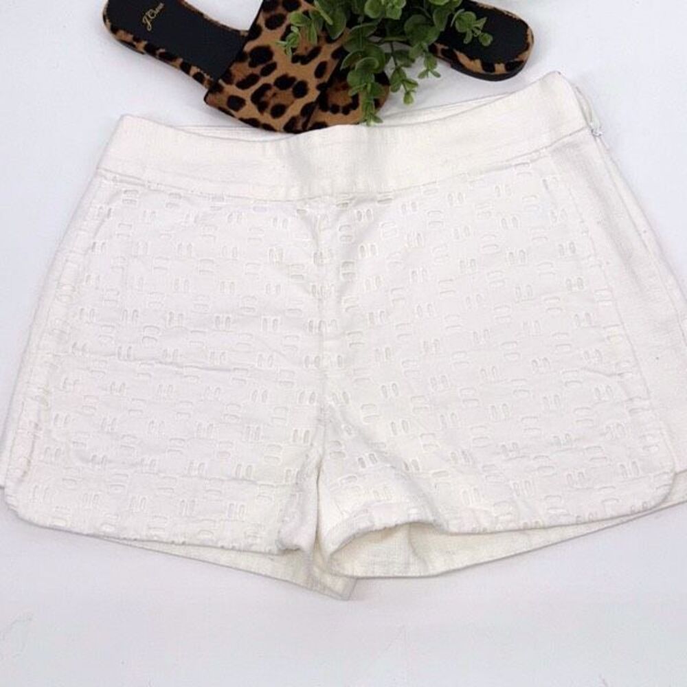 J. Crew Women's White Eyelet Shorts Mid-Rise Side Zip Size 0 Coastal Vacation S